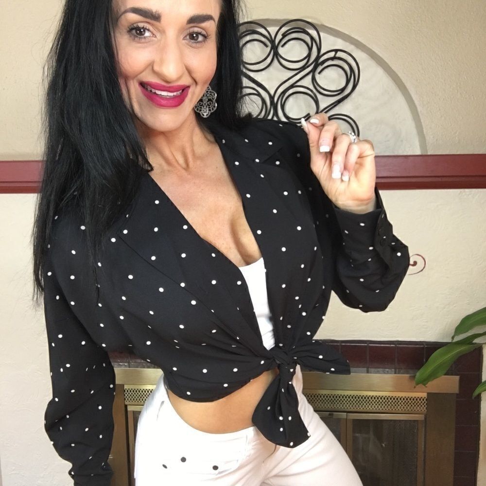 New Knit Polkadots Button Up Shirt crop tie front